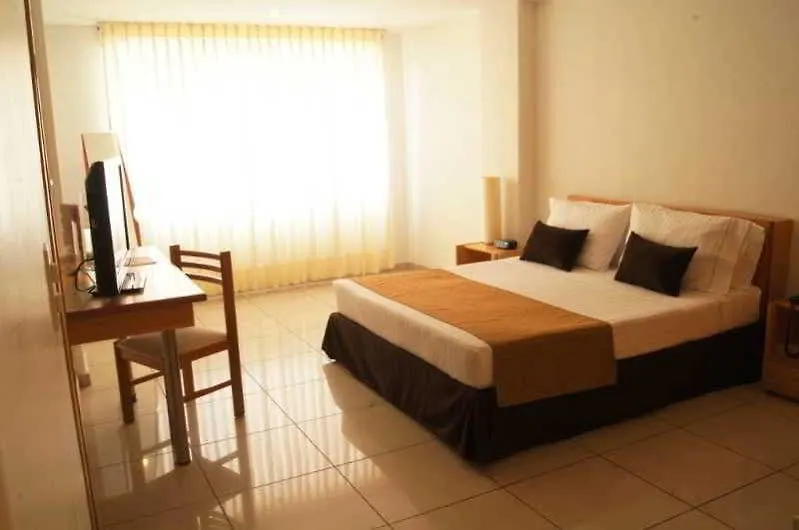 Basic Hotel Centenario By Hoteles Ms 칼리