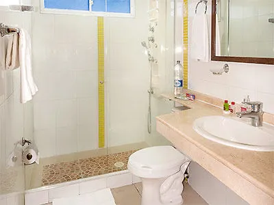 ***  Basic Hotel Centenario By Hoteles Ms Cali Colombia