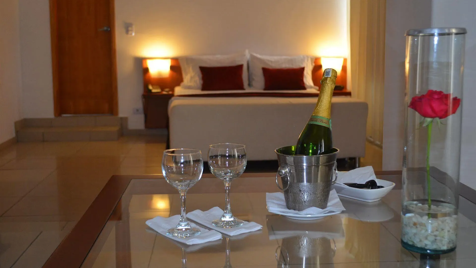 Basic Hotel Centenario By Hoteles Ms Cali